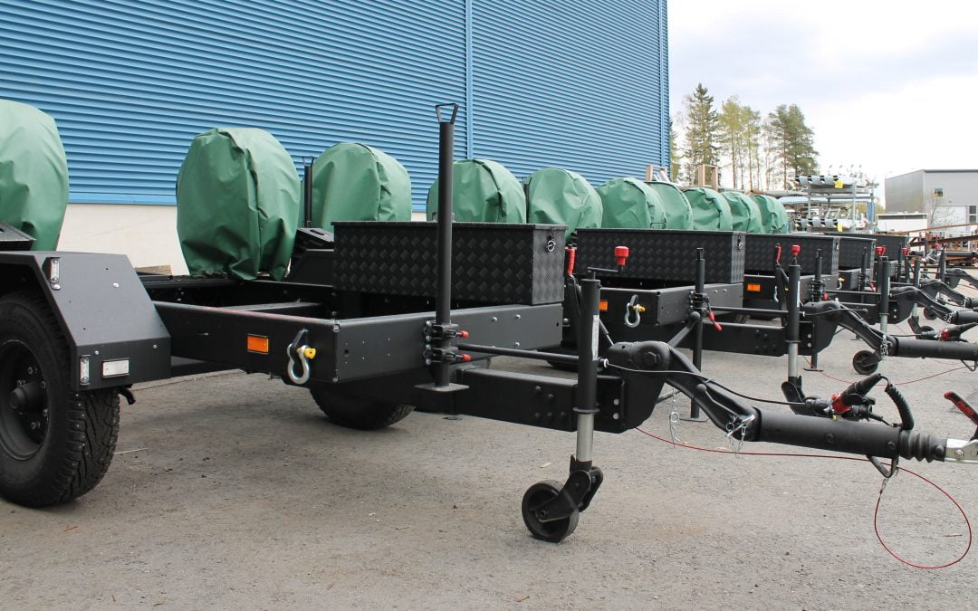 Towable, durable trailer generator